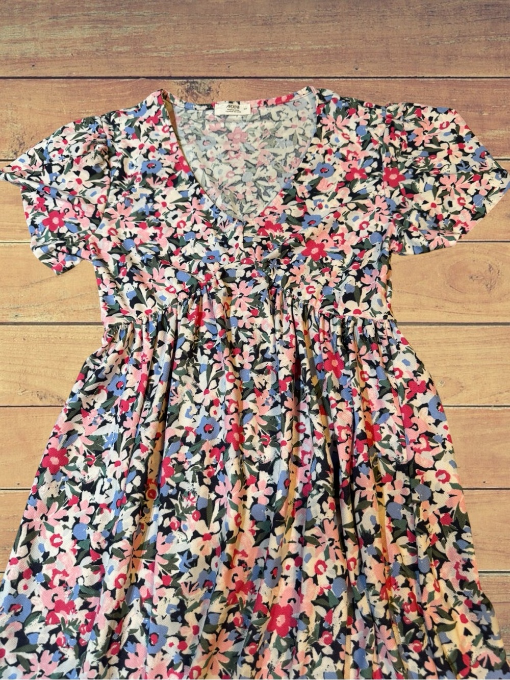 Ardene NWT Pink & Blue Ditsy Floral V-Neck Babydoll Mini Dress Size Small 🌺 - Picture 13 of 14